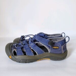 Keen high quality sandals non marking hiking walking